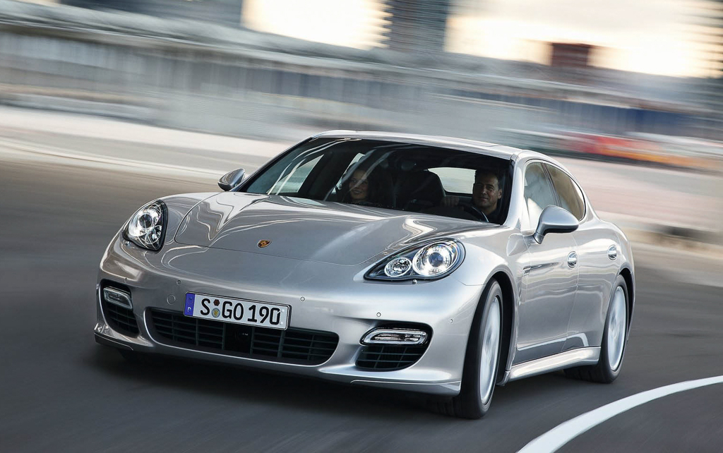 Các xe Porsche Panamera bị triệu hồi thuộc bản tiêu chuẩn, S, 4, 4S và Turbo sản xuất từ năm 2010 - 2012