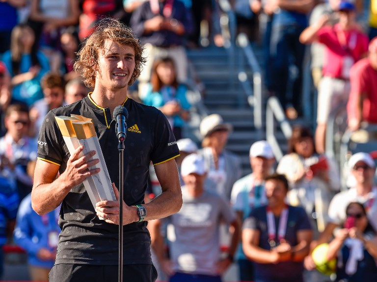 Zverev xuất sắc đánh bại Federer để vô địch Rogers Cup /// AFP