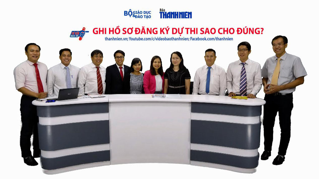 Các chuyên gia tham gia tư vấn về phương thức xét tuyển bằng học bạ tại Báo Thanh Niên /// Ảnh: Đào Ngọc Thạch