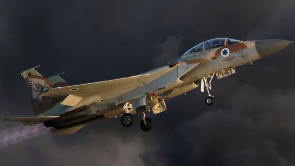 Không quân Israel đã không kích một căn cứ ở Syria ngày 27.4 /// Reuters